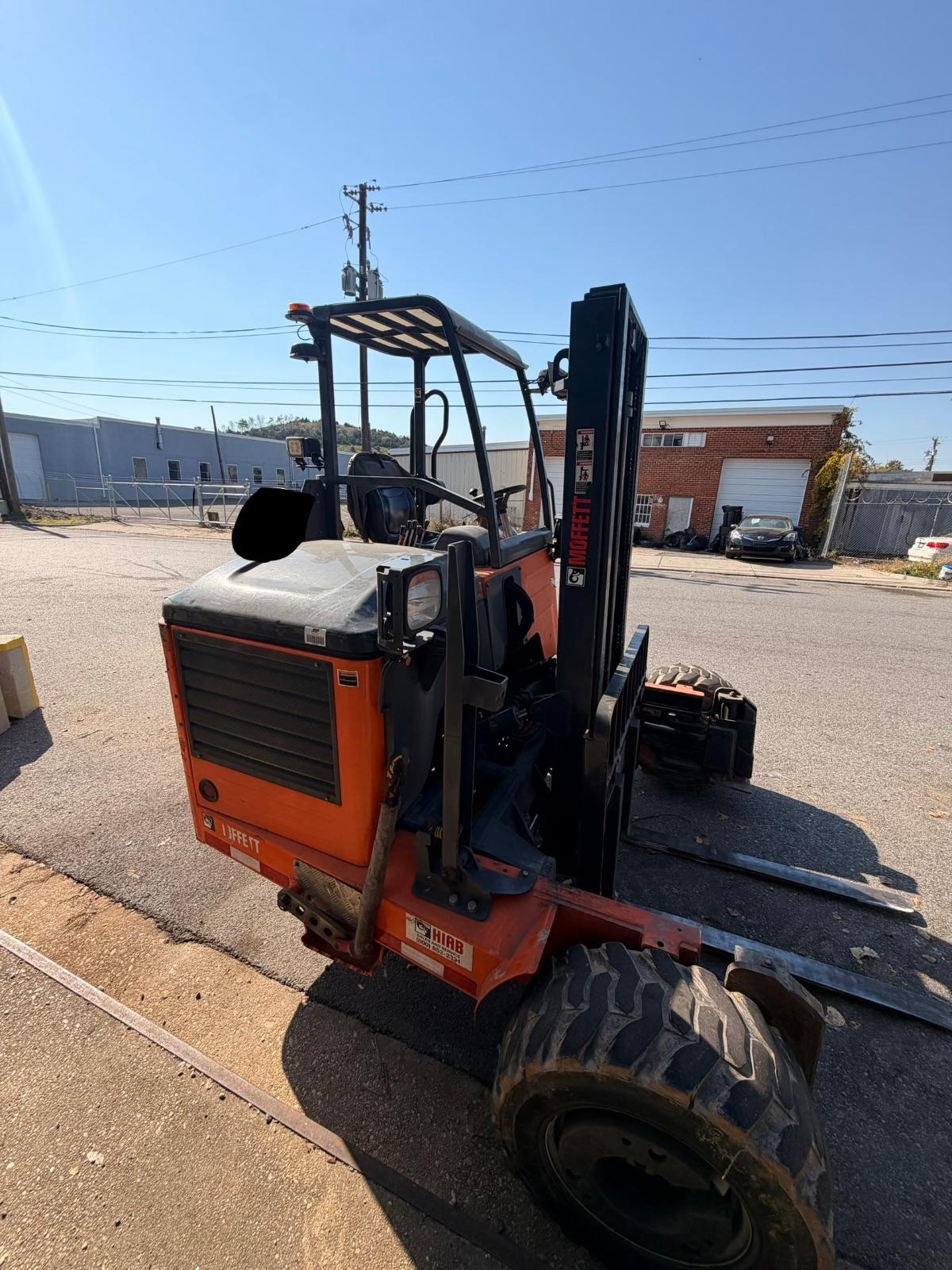 2023 Moffett Moffett M8 55.4 NX — Baltimore, MD (photo 1)