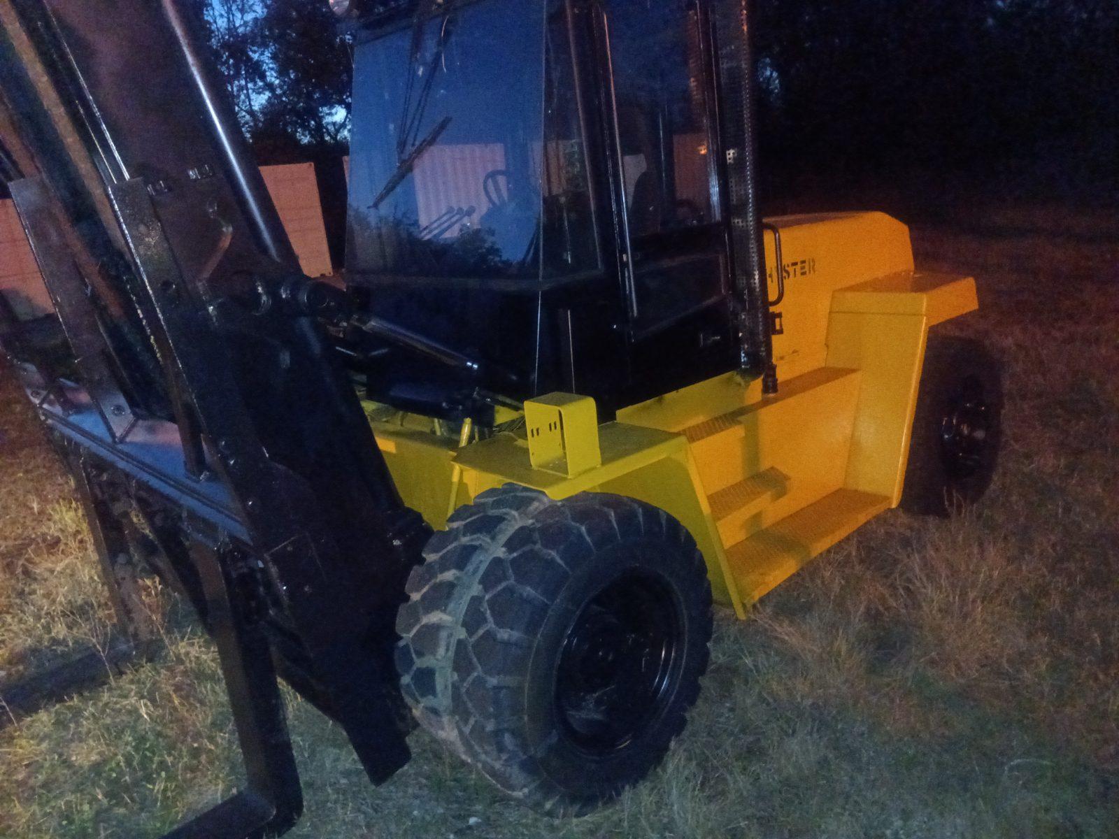 1987 Hyster H230XL — Shelbyville, KY (photo 2)